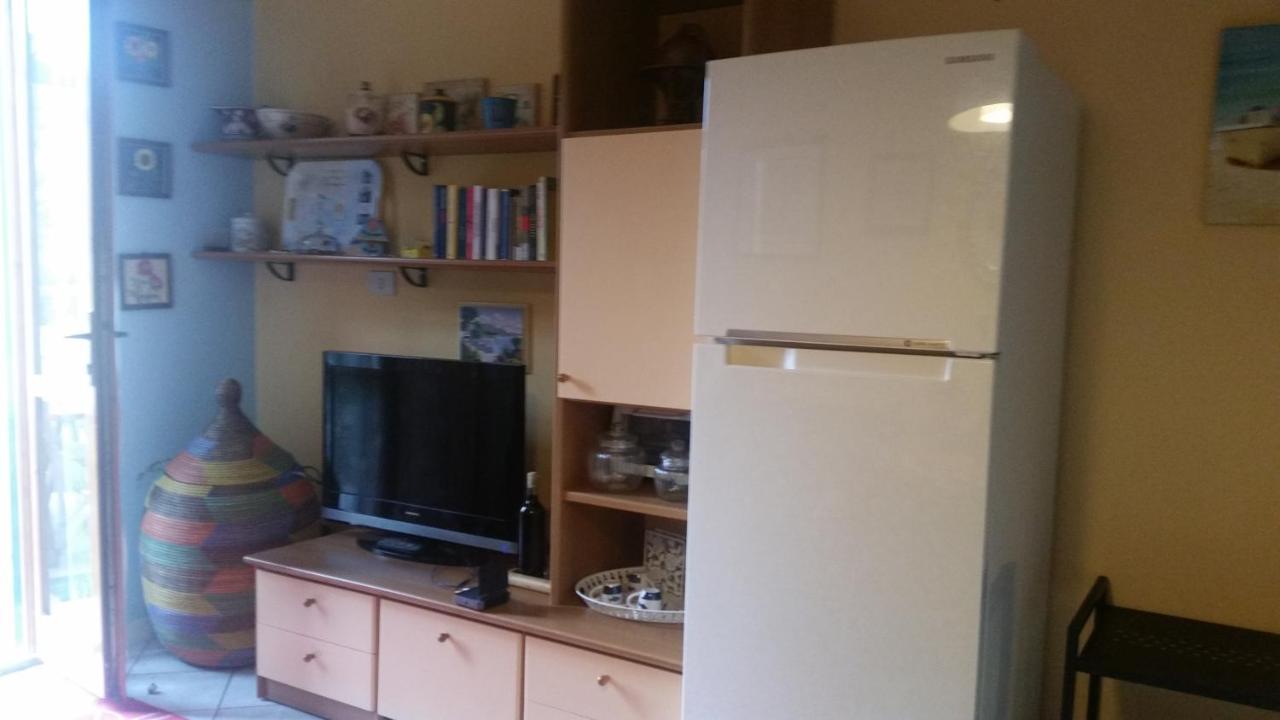 Elbamare Residence Con Piscina Nisporto Екстер'єр фото